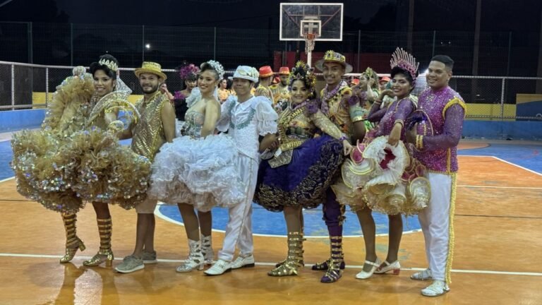 Grupos folclóricos retomam espaços públicos após Prefeitura revogar proibição de utilização