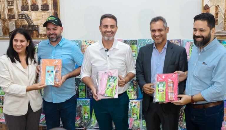 Prefeitura de Porto Velho recebe kits escolares doados pelo MPRO