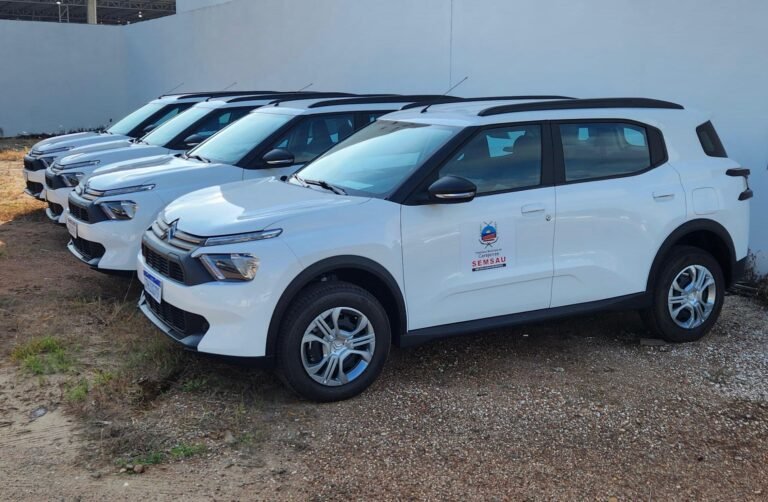 Deputado Dr. Fernando Máximo viabiliza veículos e ambulâncias para Cerejeiras