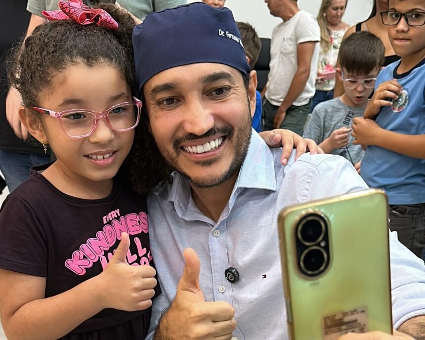 Dr. Fernando Máximo comemora o sucesso do programa Enxergando com Amor, que já realizou 16 mil atendimentos em Rondônia 4 Dr. Fernando Máximo comemora o sucesso do programa Enxergando com Amor, que já realizou 16 mil atendimentos em Rondônia