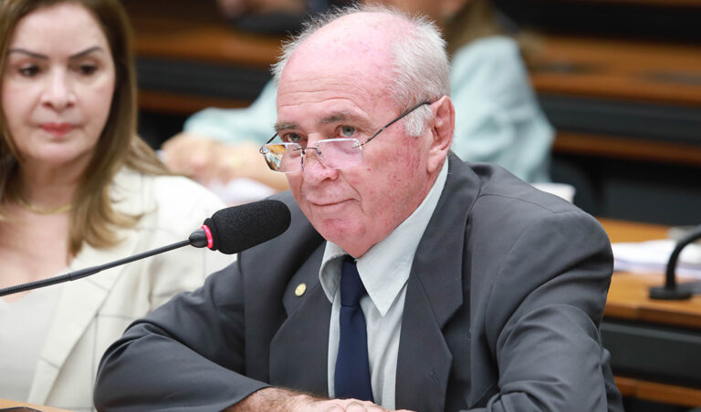 STF decide mudar entendimento de sobras eleitorais e Lebrão deve perder o mandato