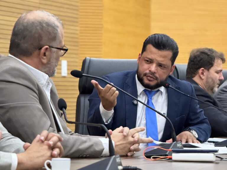 Deputado Edevaldo Neves cobra melhorias urgentes para policiais penais e critica a gestão de Marcos Rito na Sejus