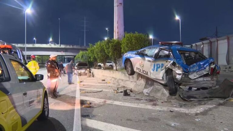 Militar perde controle de carro, bate em viatura, atropela e mata PM