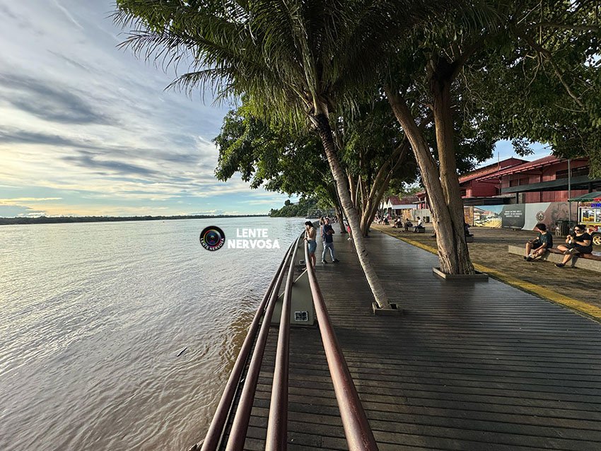 CONTINUA ENCHENDO – Águas do Rio Madeira começam a inundar complexo da Estrada de Ferro Madeira Mamoré – VEJA VÍDEO 4 CONTINUA ENCHENDO – Águas do Rio Madeira começam a inundar complexo da Estrada de Ferro Madeira Mamoré – VEJA VÍDEO