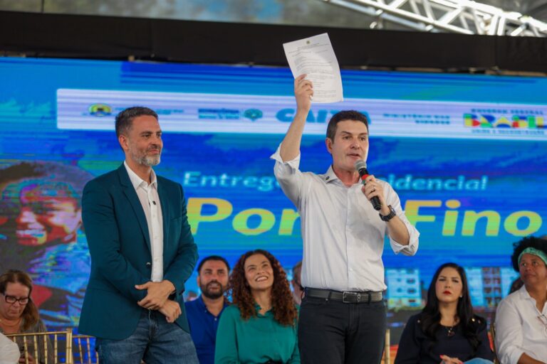 Prefeito Léo Moraes entrega ofício ao ministro das Cidades com propostas para o Novo PAC 2025