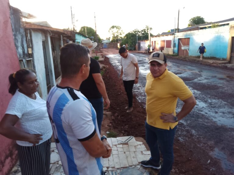 AVANÇO – Ruas do Bairro Cidade Nova começam a ser asfaltadas a pedido do vereador Edimilson Dourado