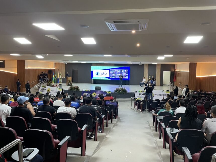 Abertura do campeonato celebra o futebol de várzea e valoriza talentos da capital