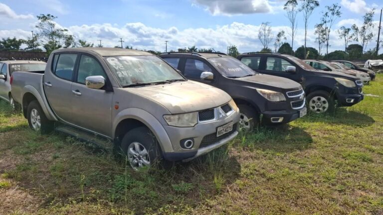 Mais de 1.300 veículos conservados estão à venda em cinco leilões do Detran-RO; saiba como participar