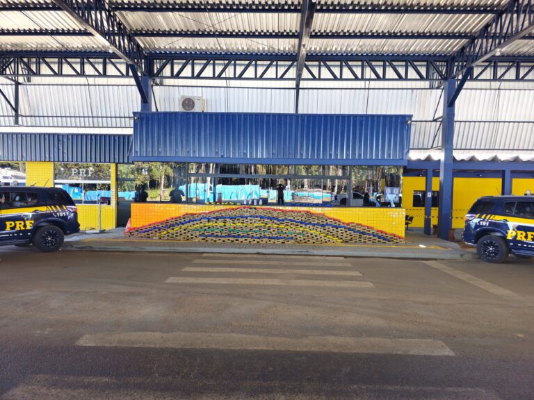 PRF apreende mais de uma tonelada de drogas em Vilhena (RO)