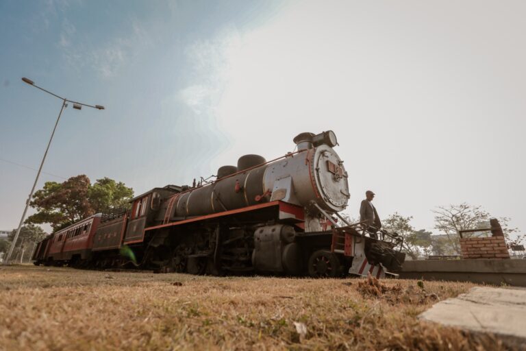 Locomotiva feita por alemães há quase 90 anos será restaurada em Porto Velho