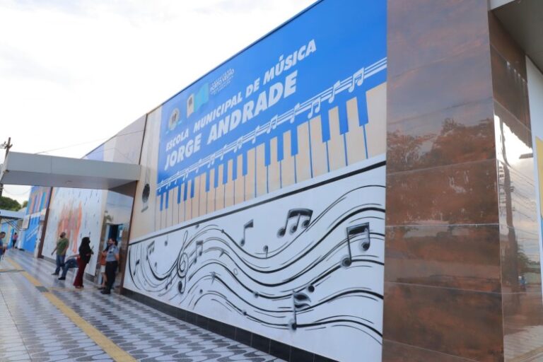 Prefeitura abre vagas para cursos ofertados nos Centros de Arte e Cultura