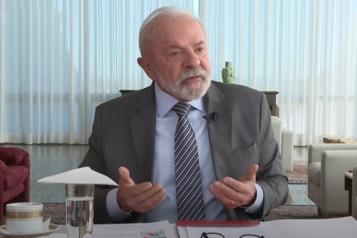 “Não vou me humilhar”, diz Lula sobre possível conversa com Trump
