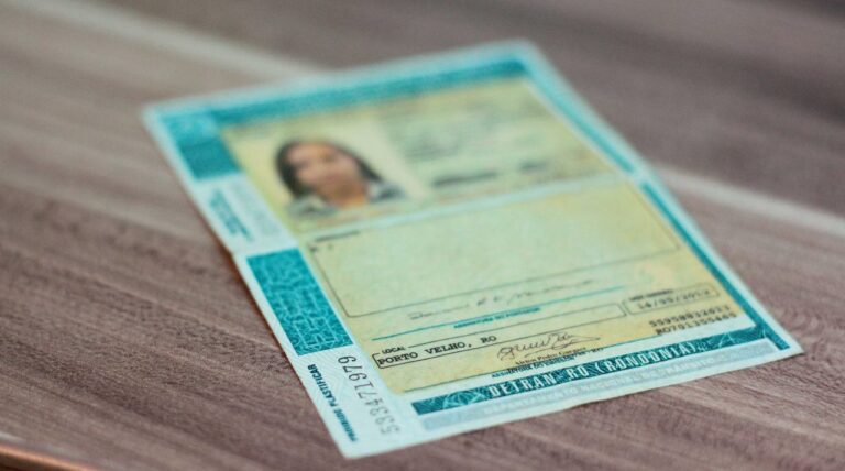 Inicia nesta quarta-feira, 13, a entrega da documentação dos selecionados para o programa CNH Social, do governo de RO