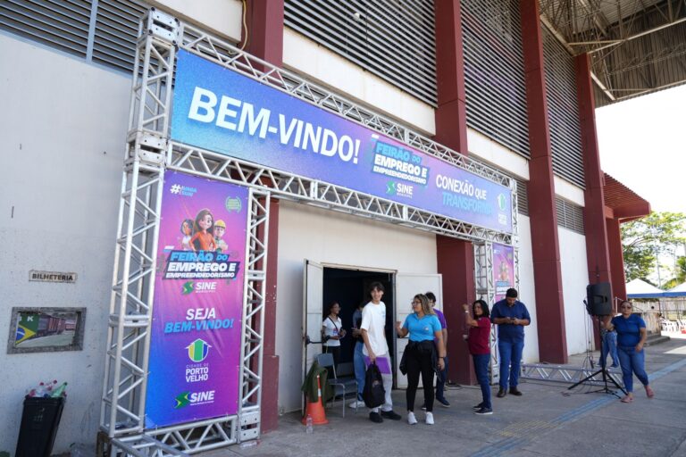 Feirão do Emprego é sucesso e reúne milhares de pessoas em Porto Velho