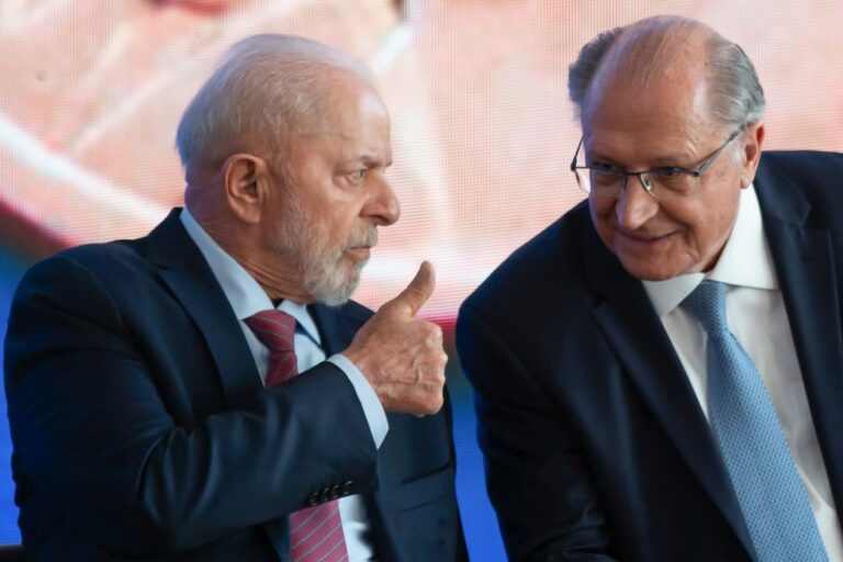 Tarifaço: Lula e Alckmin se reúnem nesta segunda para finalizar plano