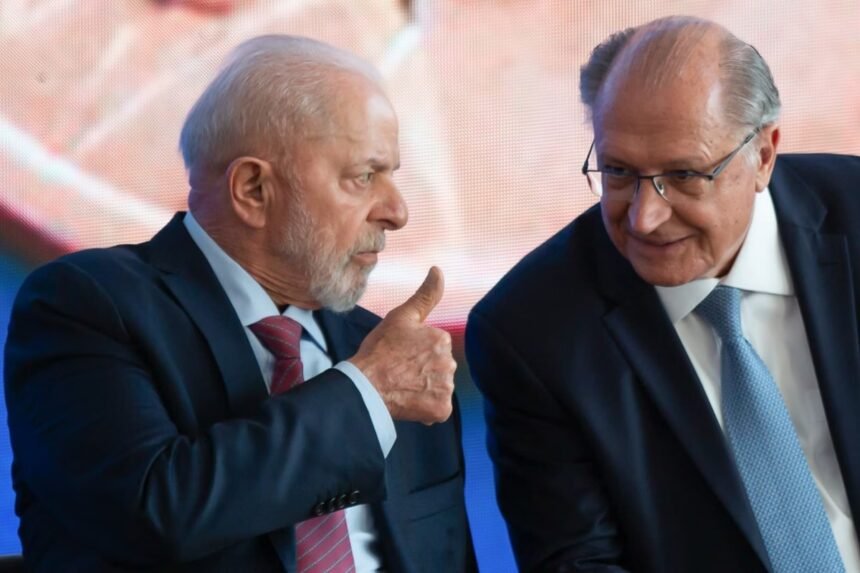 Tarifaço: Lula e Alckmin se reúnem nesta segunda para finalizar plano