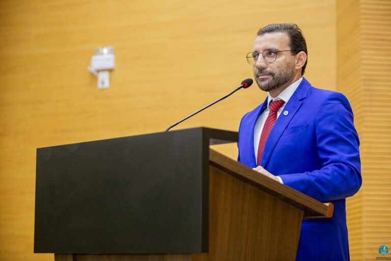 Deputado Ribeiro do Sinpol relembra valorização salarial no Dia do Servidor Público