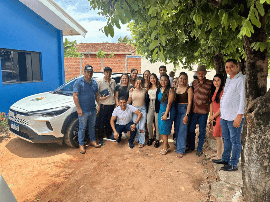 Cristiane Lopes entrega veículo e equipamentos para fortalecer a Assistência Social em Novo Horizonte d’Oeste (RO)