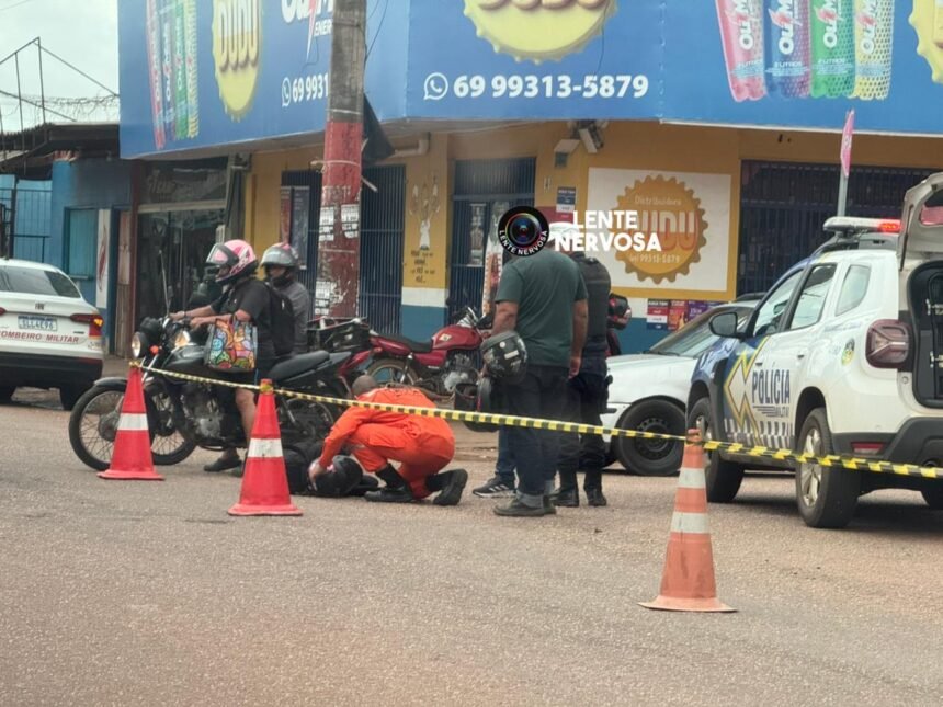 Motoqueira sem habilitação fica ferida em acidente na zona sul da capital