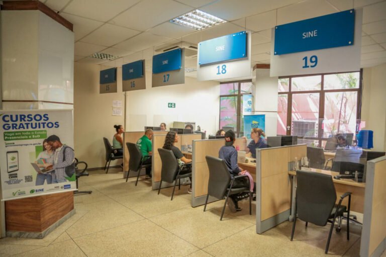 Governo de RO amplia oportunidades de emprego com mais de 2,8 mil vagas pelo Sine Estadual