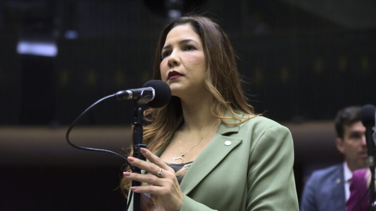 Últimas Notícias 3 Cristiane Lopes reage à suspensão de indenizações aéreas pelo STF e defende o PL 539 como solução para crise aérea