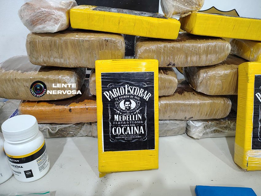 Operação do Denarc desarticula ponto de armazenamento de drogas no bairro Socialista