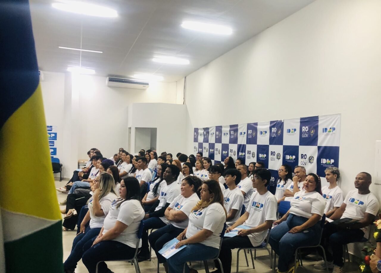 Formatura de 70 alunos de oito cursos técnicos é realizada pelo governo de RO, em Porto Velho