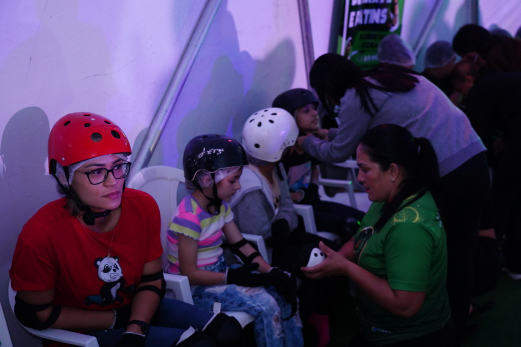 Crianças do Cosme e Damião participam de programação do Natal Porto Velho Luz