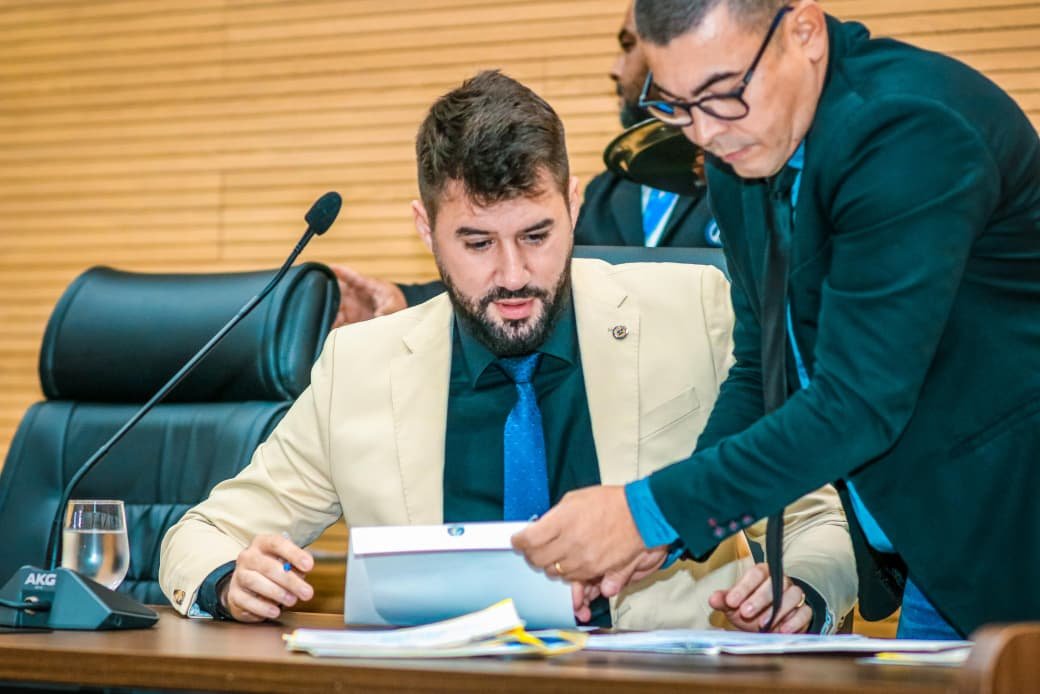 Assembleia Legislativa de Rondônia aprova Projeto de Lei de autoria do deputado Nim Barroso sobre regularização do IPVA durante abordagens policiais