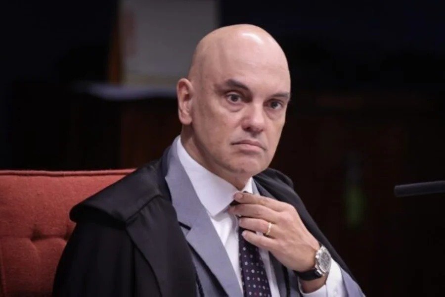 Moraes abre inquérito para apurar vazamento de dados de ministros