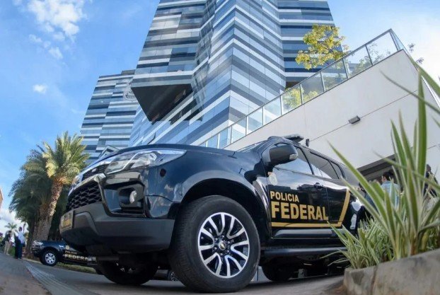 Com apoio do FBI, Polícia Federal prende homem que planejava atentado terrorista