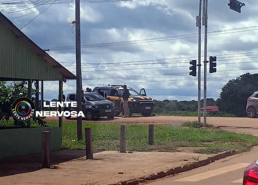 URGENTE – PRF recupera em Humaitá automóvel furtado de farmacêutica no Hospital de Base