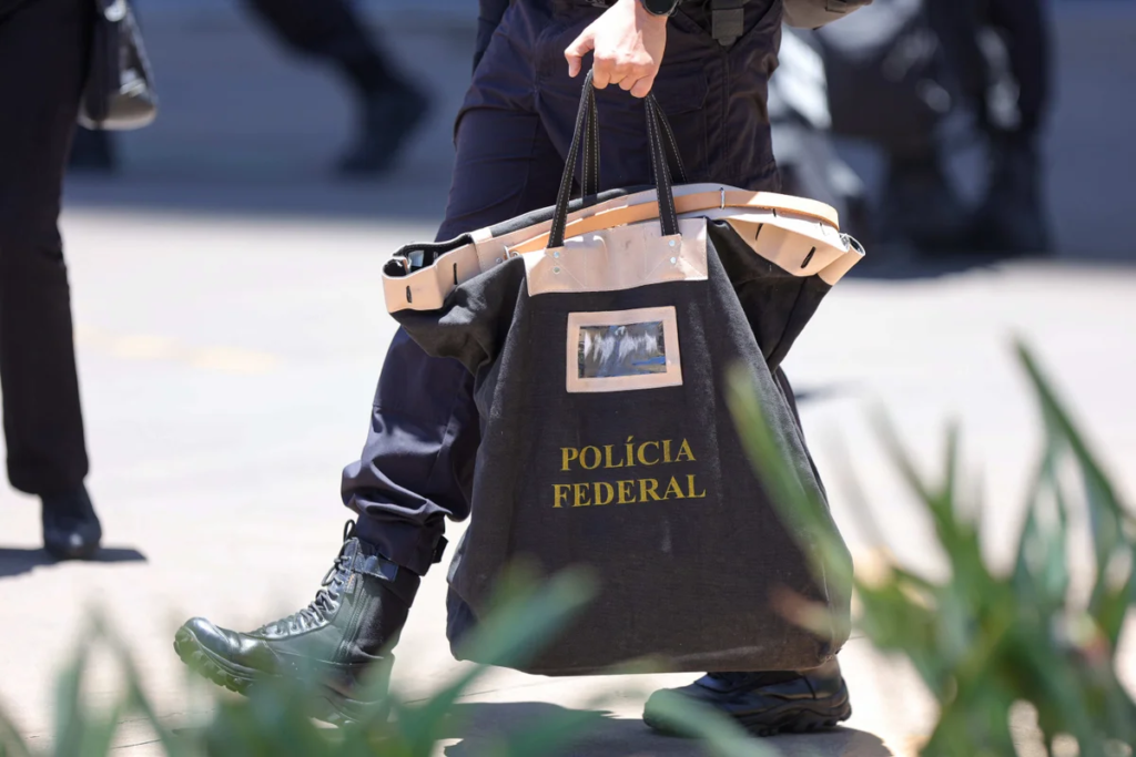 Toffoli muda de ideia: materiais apreendidos no Caso Master devem ir para a PGR