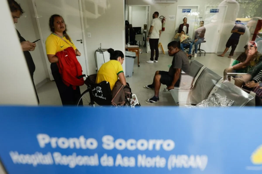 Raio em ato de Nikolas: ao menos 4 seguem internados em hospital do DF - VEJA FOTOS