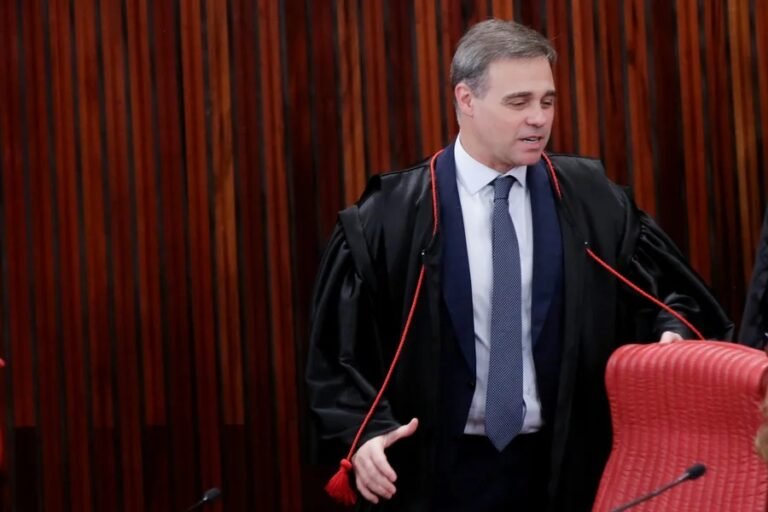 André Mendonça nega pedido de liberdade de Careca do INSS