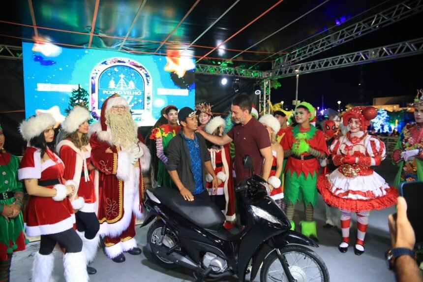 Programação de Natal encerra com sorteio de motocicleta no Parque da Cidade