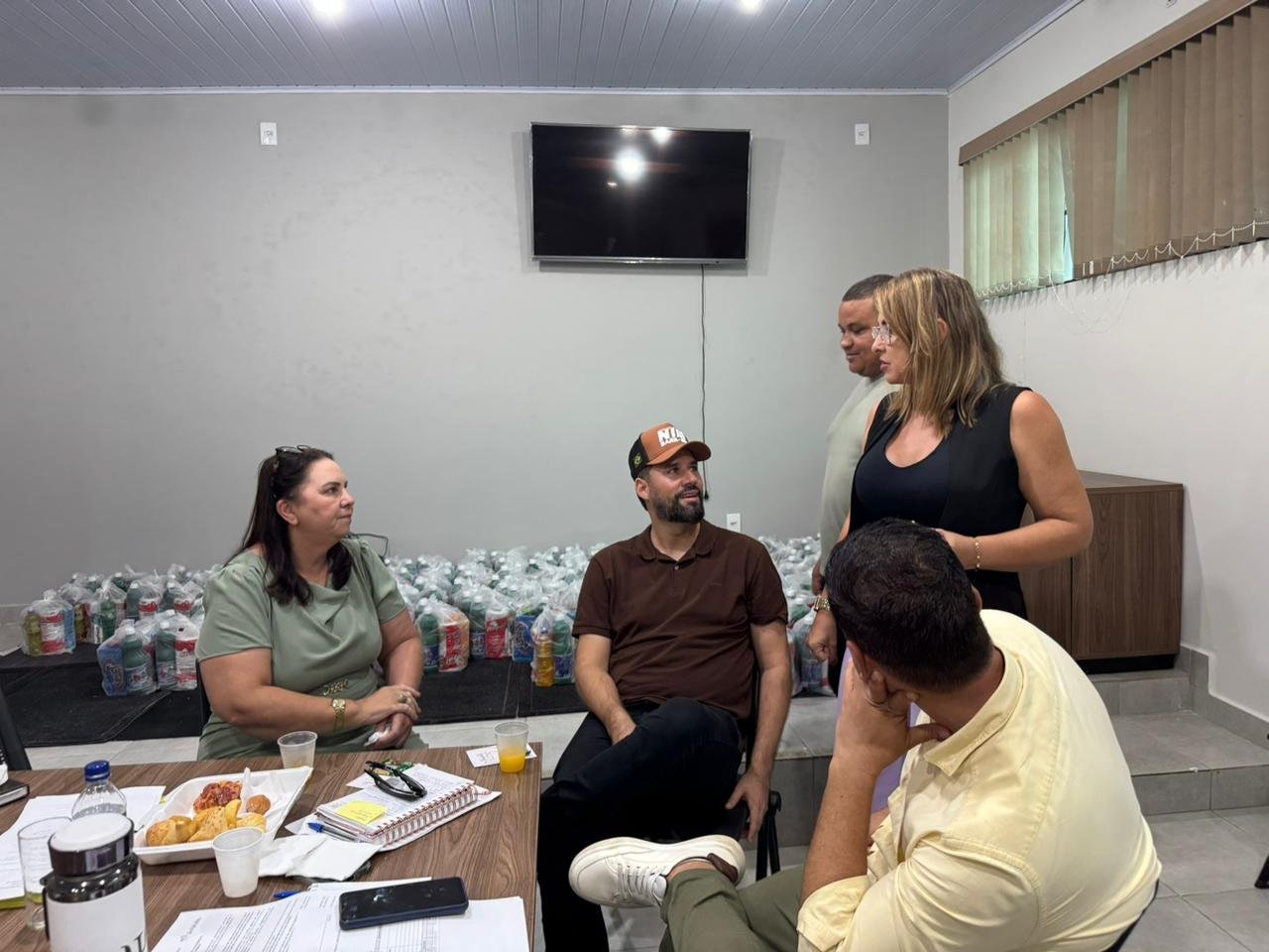 Deputado Nim Barroso visita Secretaria de Assistência Social e reforça apoio às políticas públicas do município