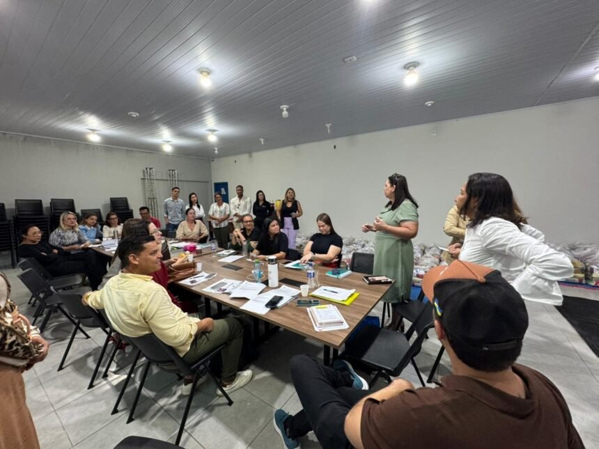 Deputado Nim Barroso visita Secretaria de Assistência Social e reforça apoio às políticas públicas do município