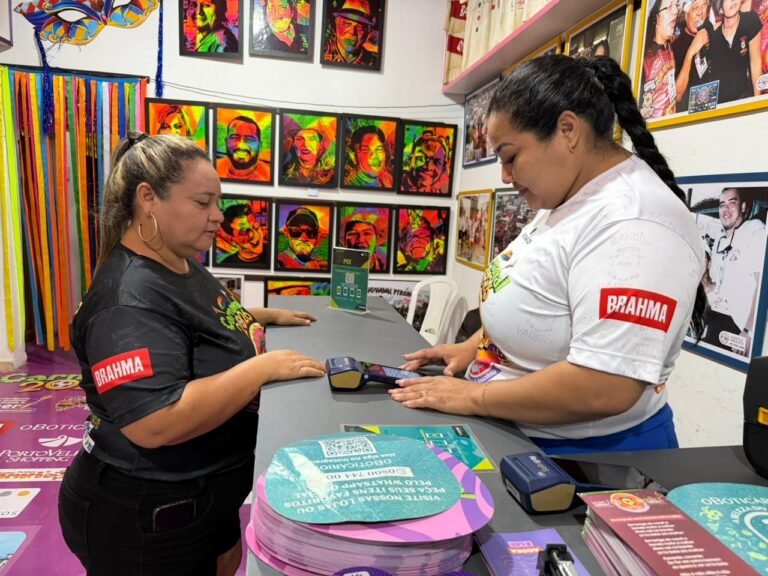 CORRE QUE DÁ TEMPO! Abadás da Banda ainda podem ser comprados na sede do bloco ou nos supermercados Nova Era