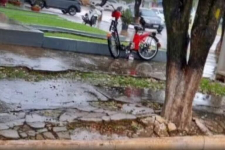 Bebê morre após família ser atropelada por caminhonete em MT