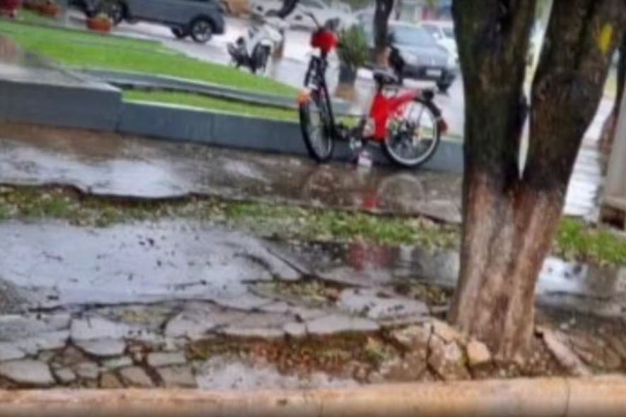 Bebê morre após família ser atropelada por caminhonete em MT