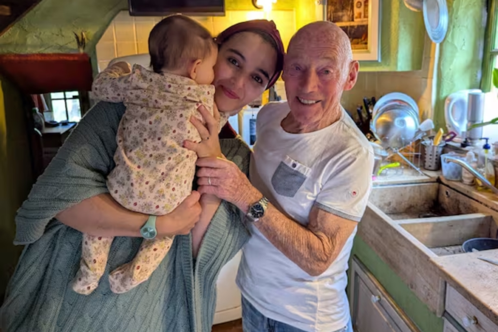 Homem de 91 anos tem sétimo filho com mulher de 39: “Não devo satisfação” 2 Homem de 91 anos tem sétimo filho com mulher de 39: “Não devo satisfação”