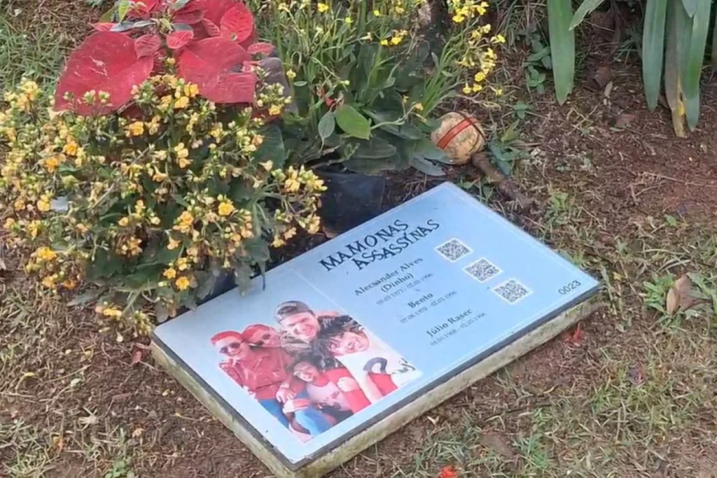 Exumação dos corpos dos 5 Mamonas Assassinas acontece nesta 2ª (23/2)