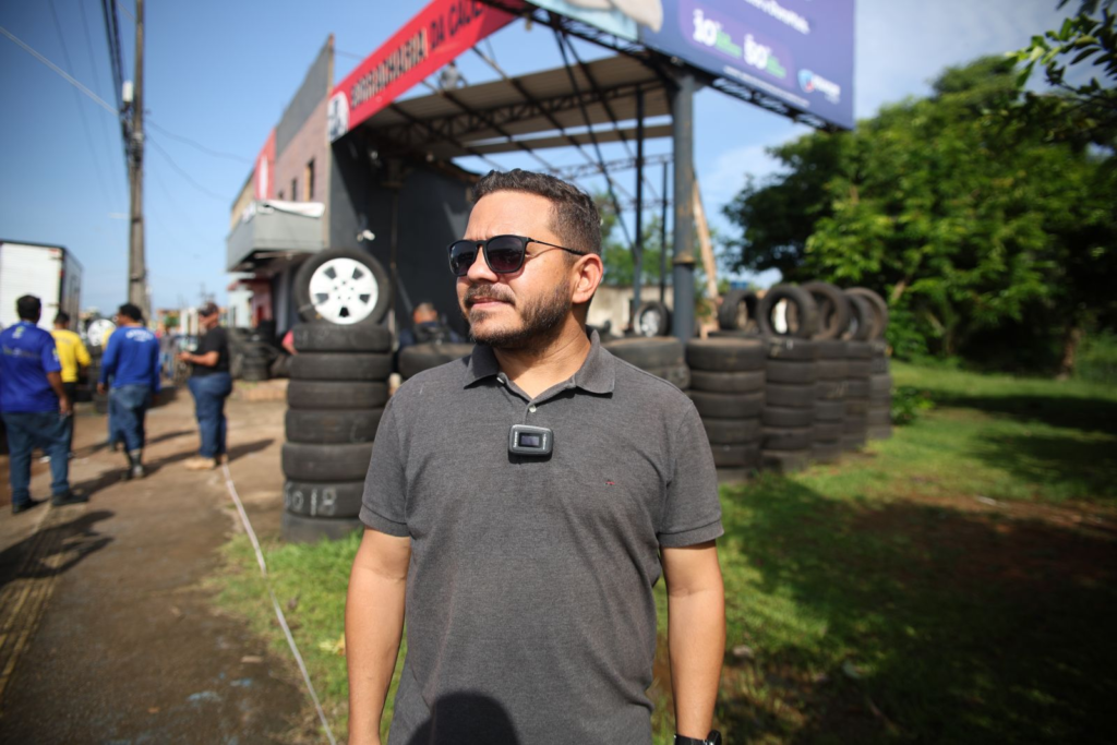 Área de preservação invadida por borracharia é recuperada pela Prefeitura