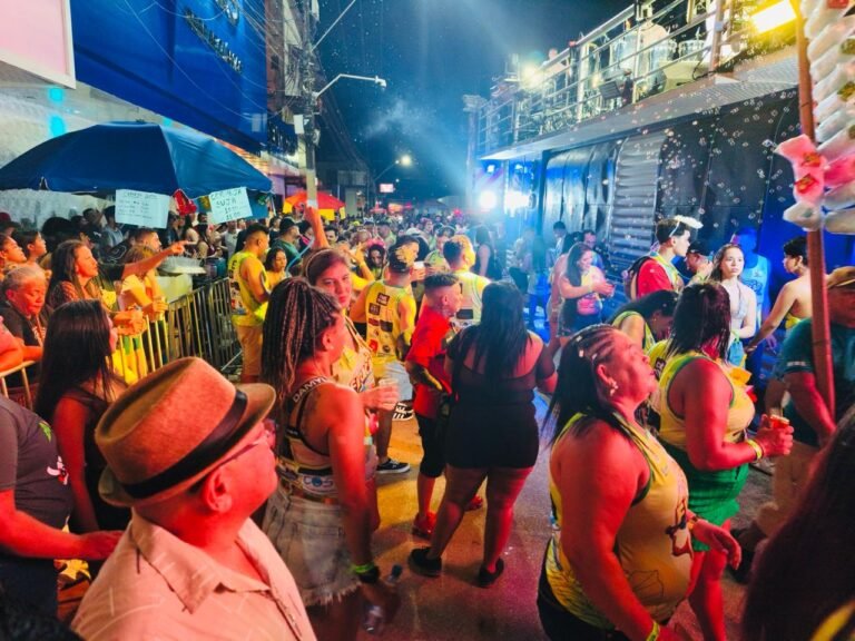 Bloco Furacão da Zona Sul mobiliza grande público em Porto Velho