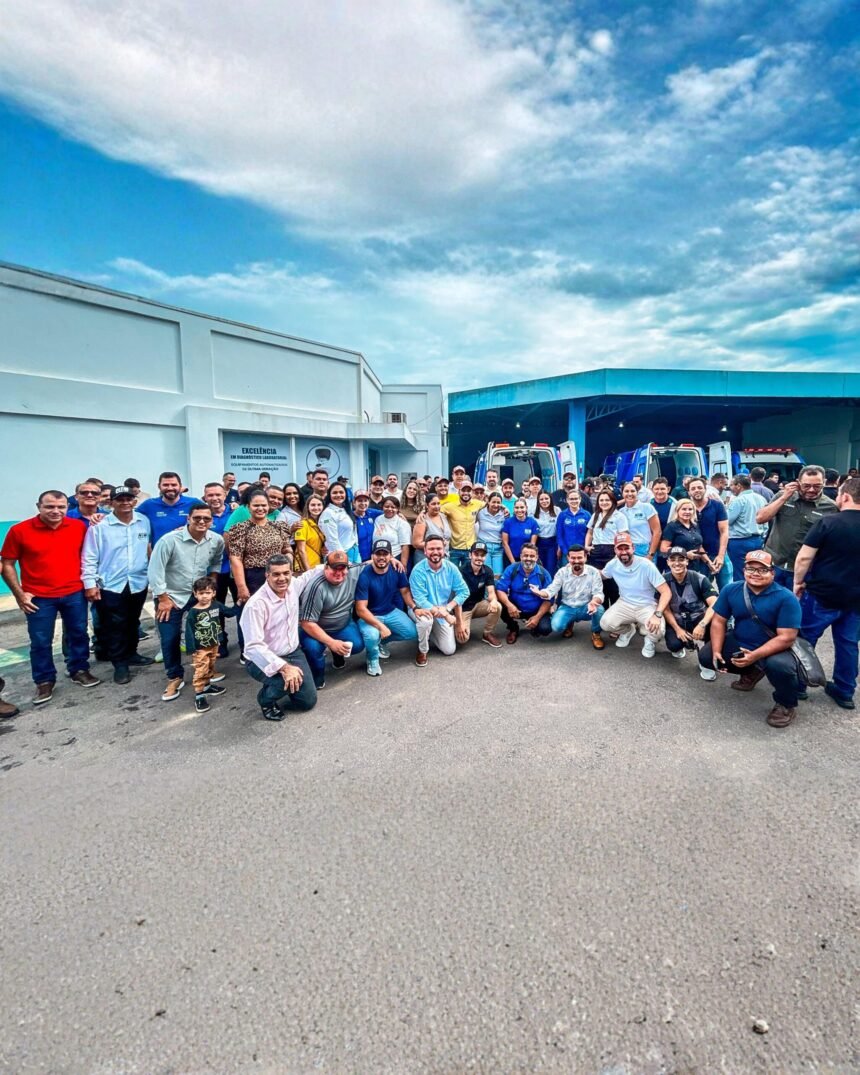 Deputado Nim Barroso entrega três ambulâncias e reforça saúde de Ji-Paraná