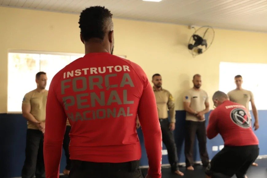Curso de Técnicas de Imobilização Policial fortalece atuação dos profissionais de segurança, em Porto Velho