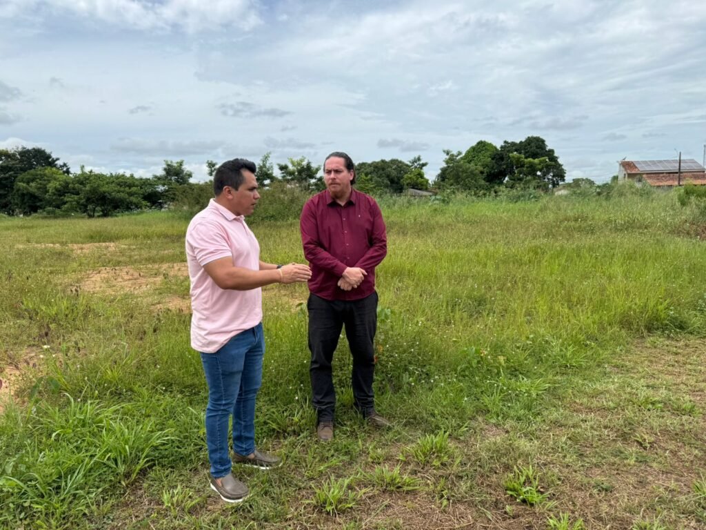 Vereador Edimilson Dourado solicita limpeza urgente em espaços públicos de Porto Velho