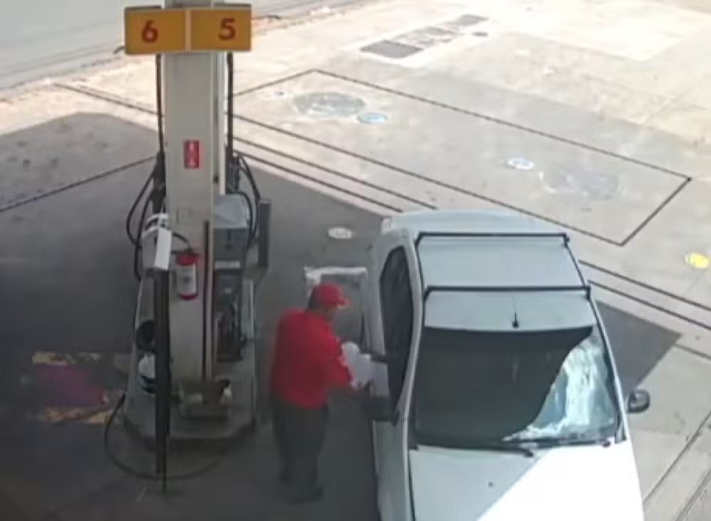 Policiais resgatam criança sequestrada e que seria morta pelo próprio pai - VEJA O VÍDEO