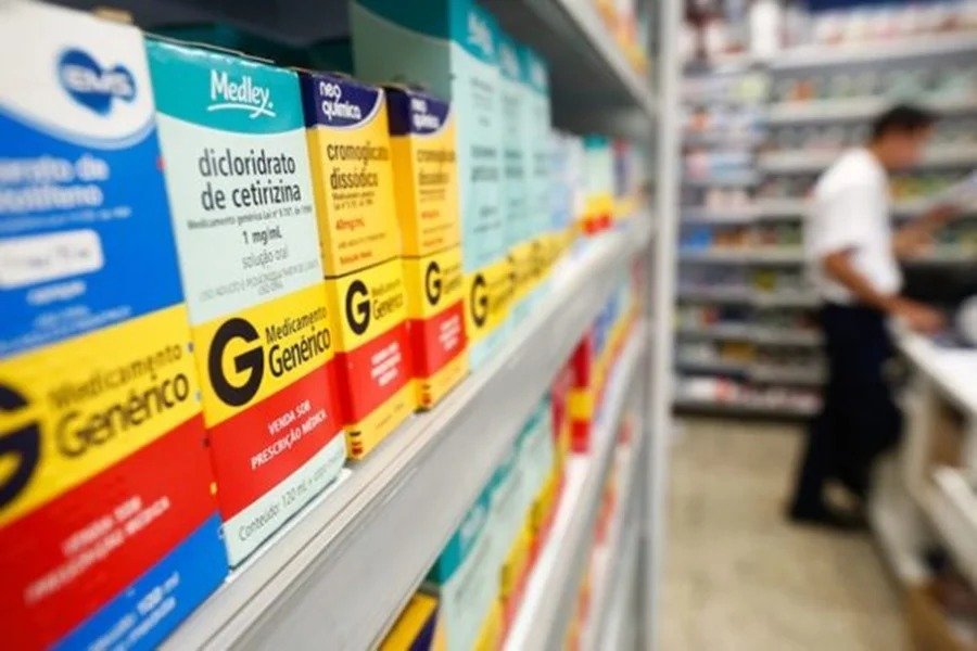 Medicamentos ficam quase 4% mais caros a partir desta terça-feira (31/3)